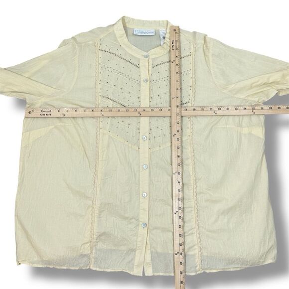 First Issue Liz Claiborne Beaded Oversized Button Front Shirt Cream 1 14W 16W - Picture 10 of 11